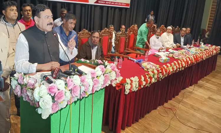 সড়কে দুর্ঘটনা বাড়েনি, কমেছে : শাজাহান খান