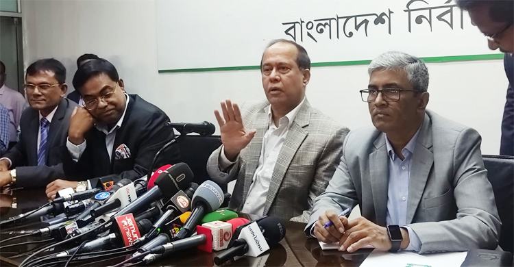 বিএনপি নির্বাচনে এলে তফসিল রিসিডিউল করা যেতে পারে: সিইসি