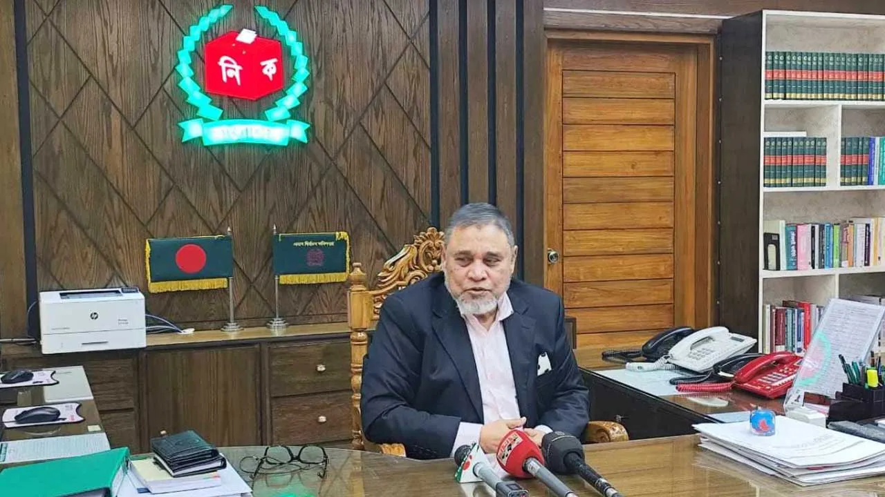 নির্বাচনের পরিবেশ এখন পর্যন্ত সন্তোষজনক : সিইসি