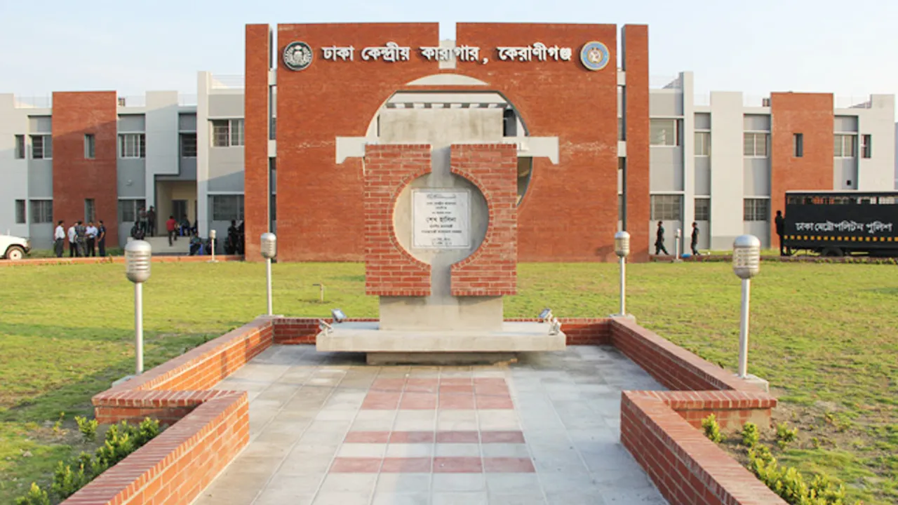 মুড়ি পায়েসে দিন শুরু, দুপুরে পোলাও-মাংস, রাতে ভাত-মাছ