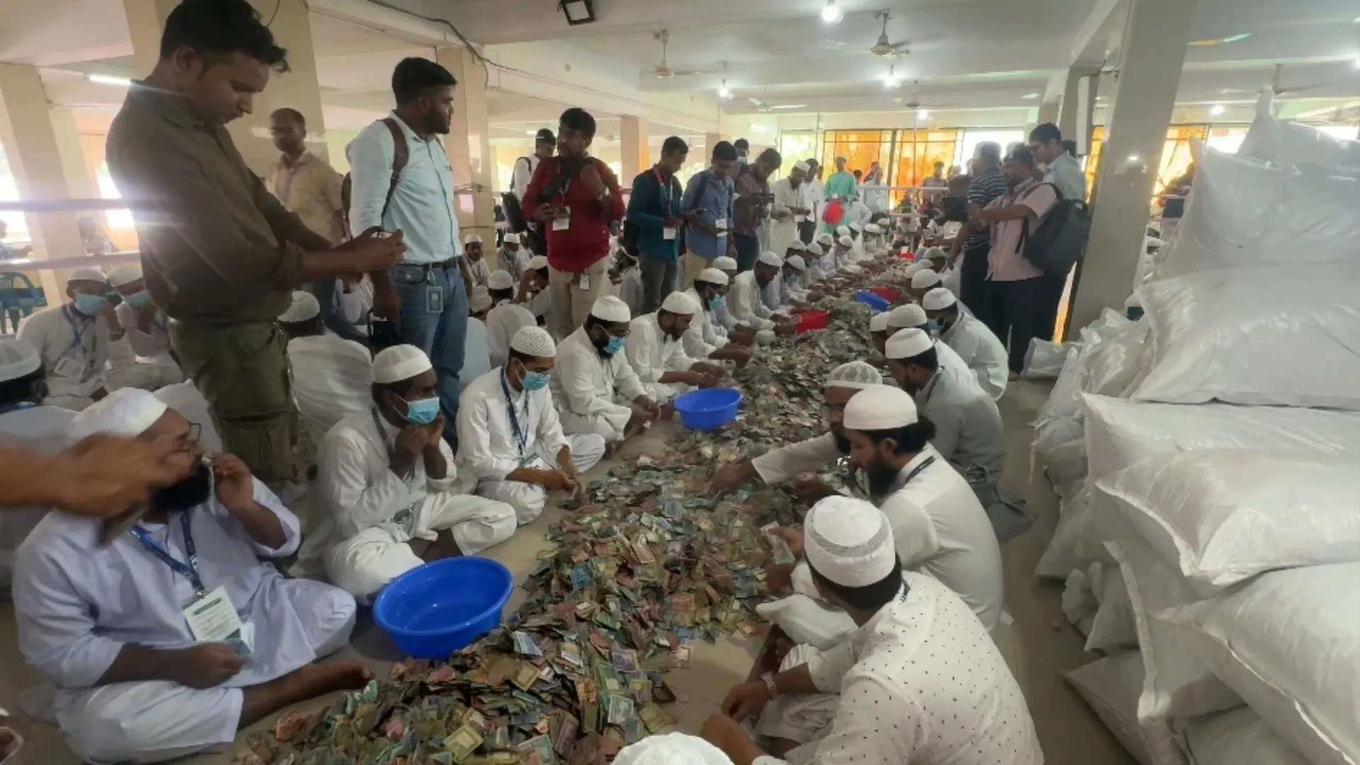 ৬ মাস পর খোলা হলো পাগলা মসজিদের সিন্দুক
