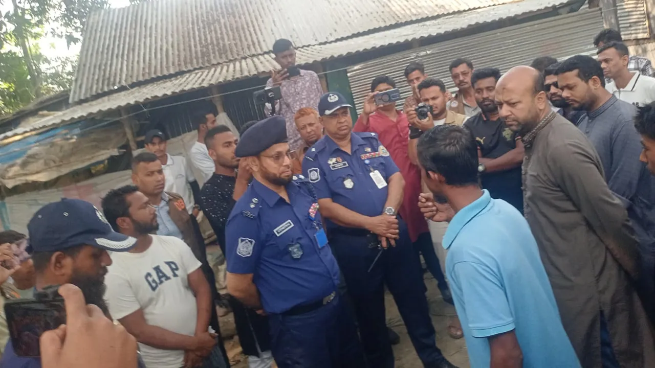 বরিশালে শিশু রাইসা হত্যার ঘটনায় বাবা-ছেলে কারাগারে