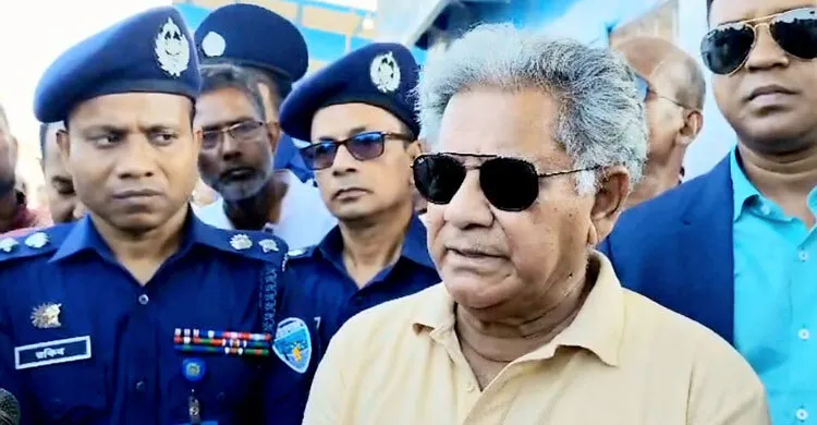 পায়ে পড়ে ঝগড়া করলে বাংলাদেশের মানুষ ভারতমুখী হবে না :  উপদেষ্টা সাখাওয়াত