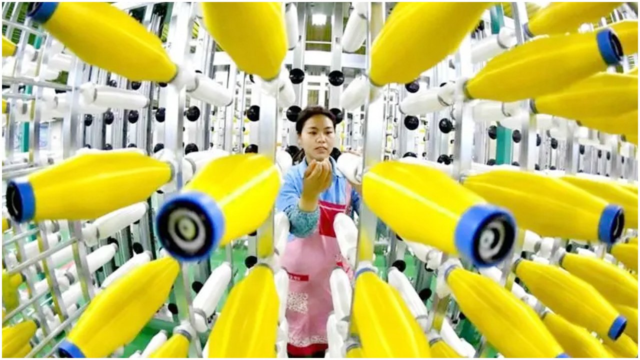 china-us-trade-war-20250211200505