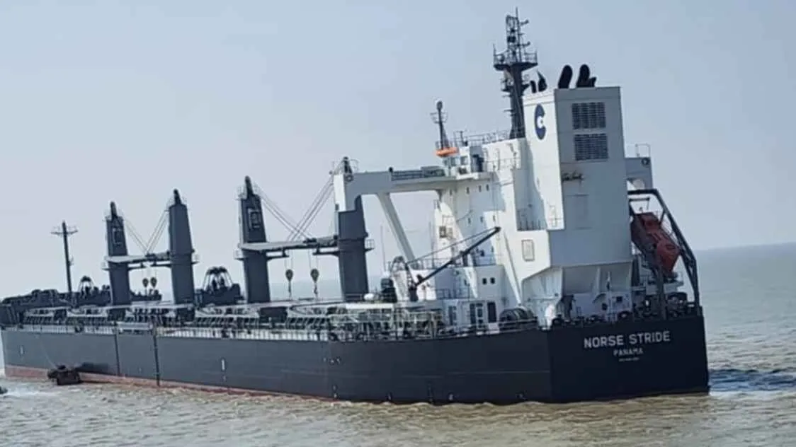 যুক্তরাষ্ট্রের প্রথম চালান বাংলাদেশ-এ পৌঁছেছে