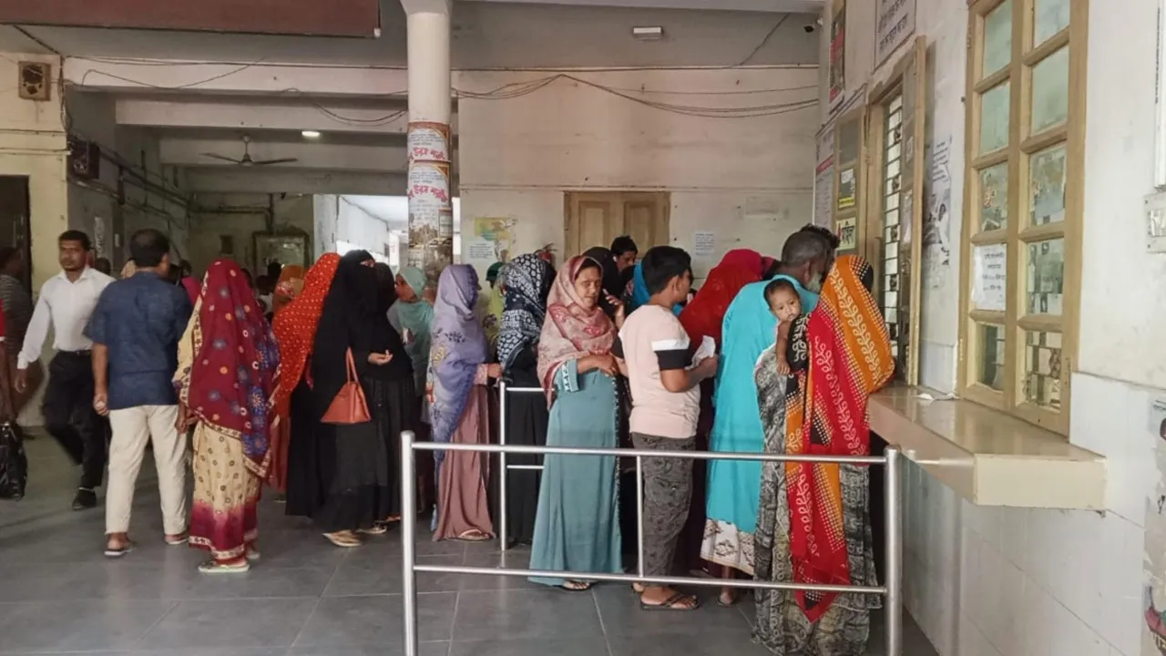 চুয়াডাঙ্গায় দ্রুত ছড়িয়ে পড়ছে স্ক্যাবিস, প্রতিদিন গড়ে ১৫০ রোগী আক্রান্ত