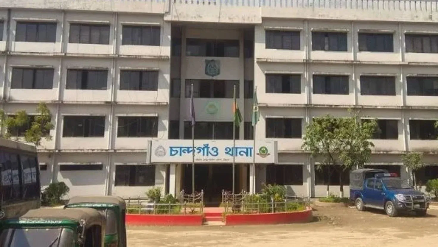 মোবাইল নিয়ে বিরোধ, ছুরিকাঘাতে প্রাণ গেল যুবকের