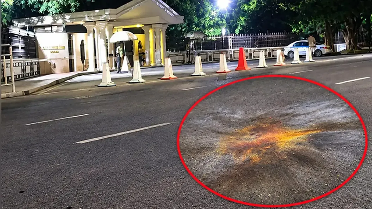 প্রধানমন্ত্রীর কার্যালয়ের সামনে ককটেল বিস্ফোরণ