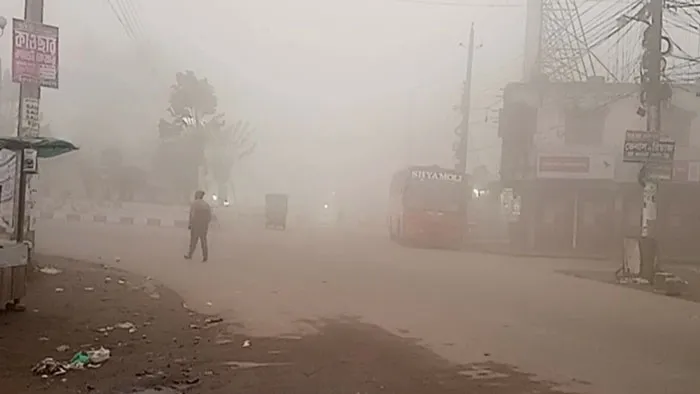 ৮ ডিগ্রি তাপমাত্রায় শীতে কাঁপছে পঞ্চগড়