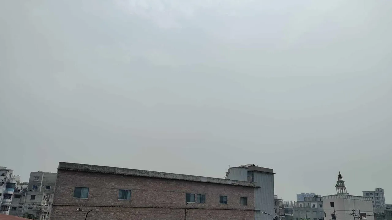 বাড়বে গরম, যেমন থাকবে আকাশ