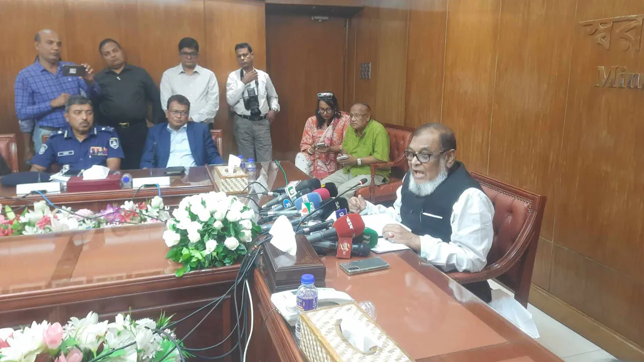 দ্রব্যমূল্যের ঊর্ধ্বগতি নিয়ে মন্ত্রিসভা কমিটির উদ্বেগ