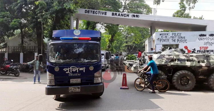 টুকু, পলক ও সৈকতকে নেওয়া হচ্ছে আদালতে