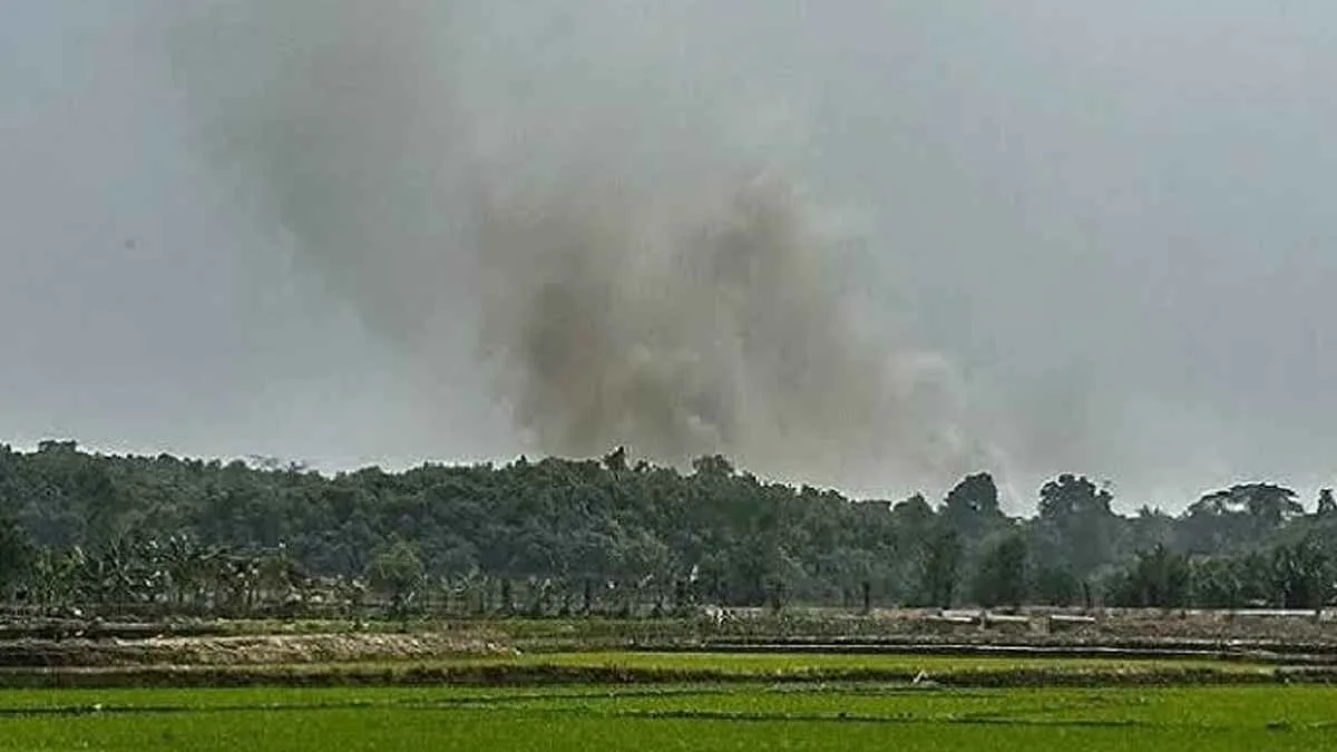 মিয়ানমারে উত্তেজনা, কাঁপছে কক্সবাজারের সীমান্ত জনপদ