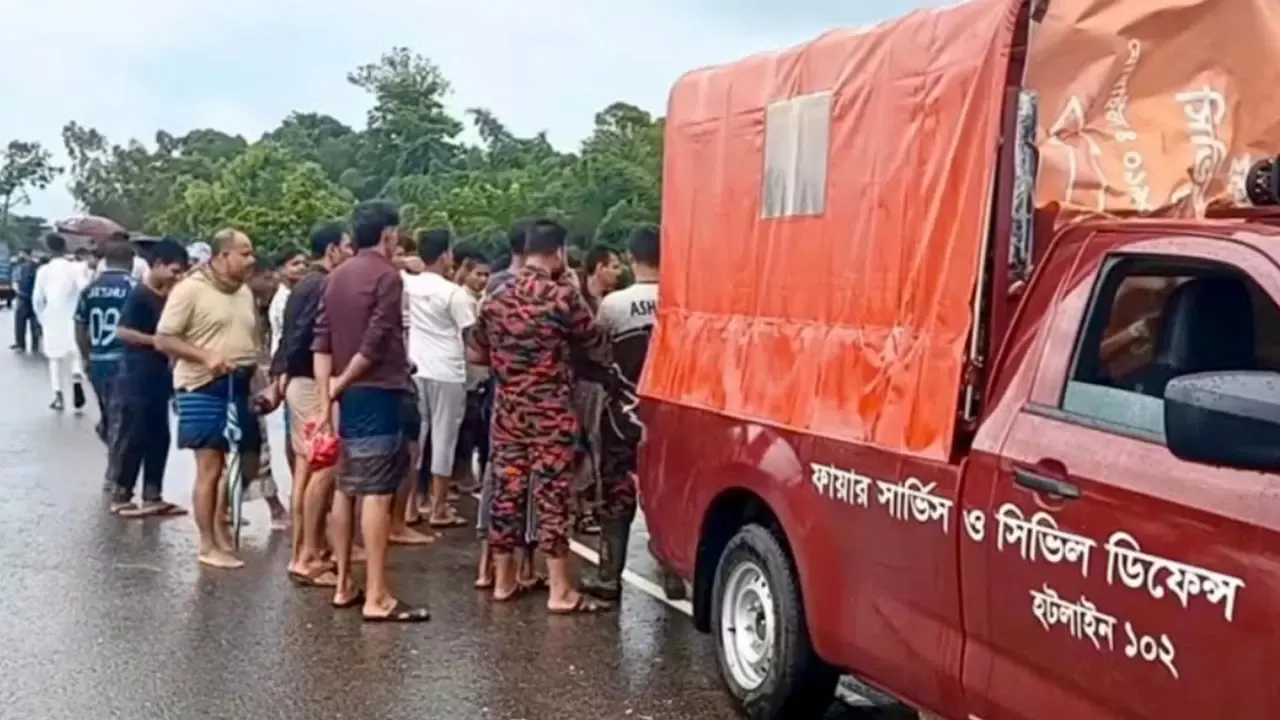 বন্যা-পাহাড়ধসে কক্সবাজারে ২৬ প্রাণহানি