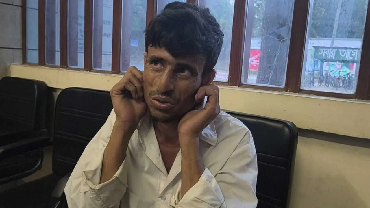 চলন্ত বাসে যৌন হয়রানির শিকার চবি ছাত্রী, অভিযুক্ত আটক