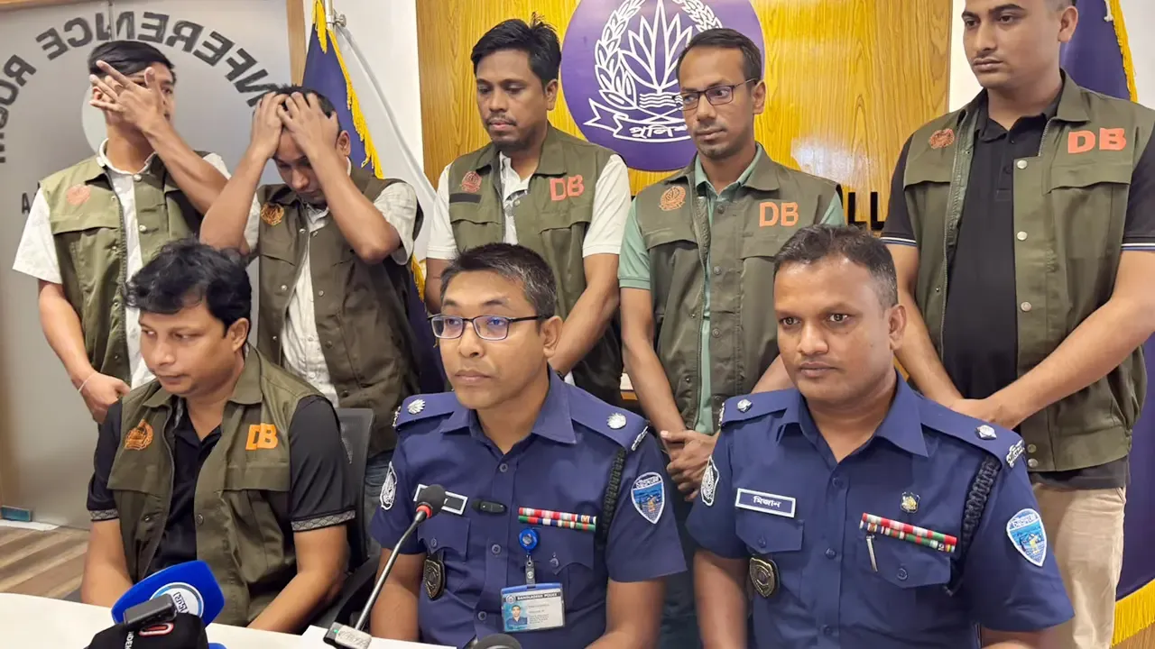 অটোরিকশাচালক সুমনই ঘাতক : পুলিশ