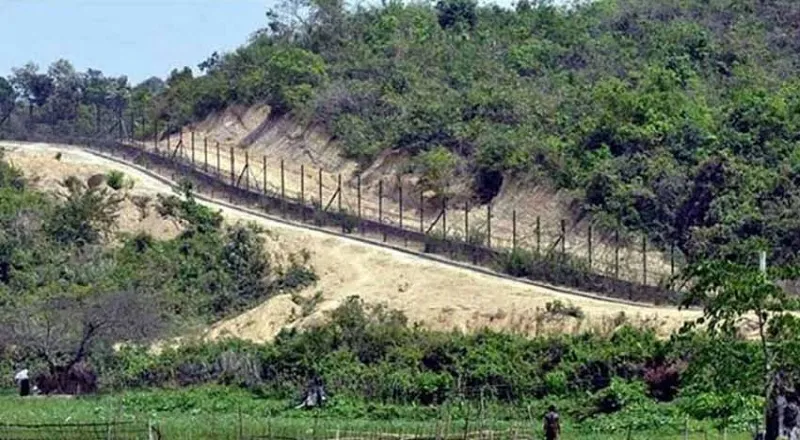 টেকনাফ সীমান্তে আবার গোলাগুলির বিকট শব্দ