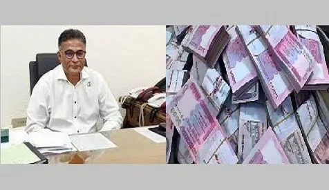 আতঙ্কে ব্যাংক থেকে ৫০ হাজার কোটি টাকা তুলেছেন গ্রাহকরা : মুখ্য সচিব