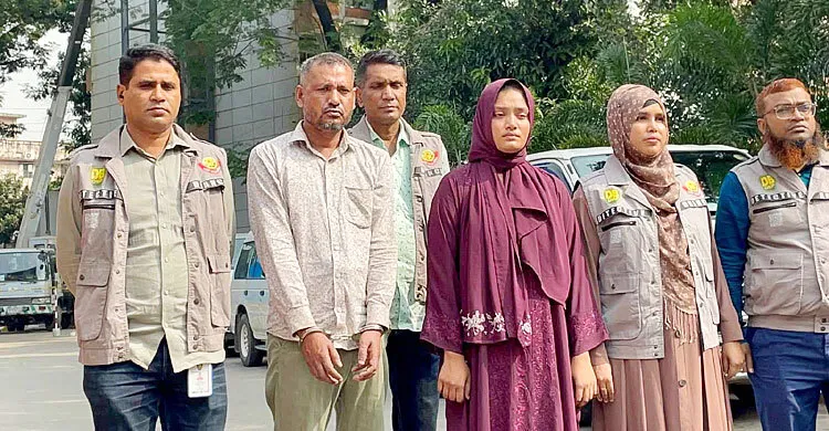 ২০ কোটি টাকায়, আ’লীগের মনোনয়ন দেওয়ার প্রতিশ্রুতি প্রতারক চক্রের