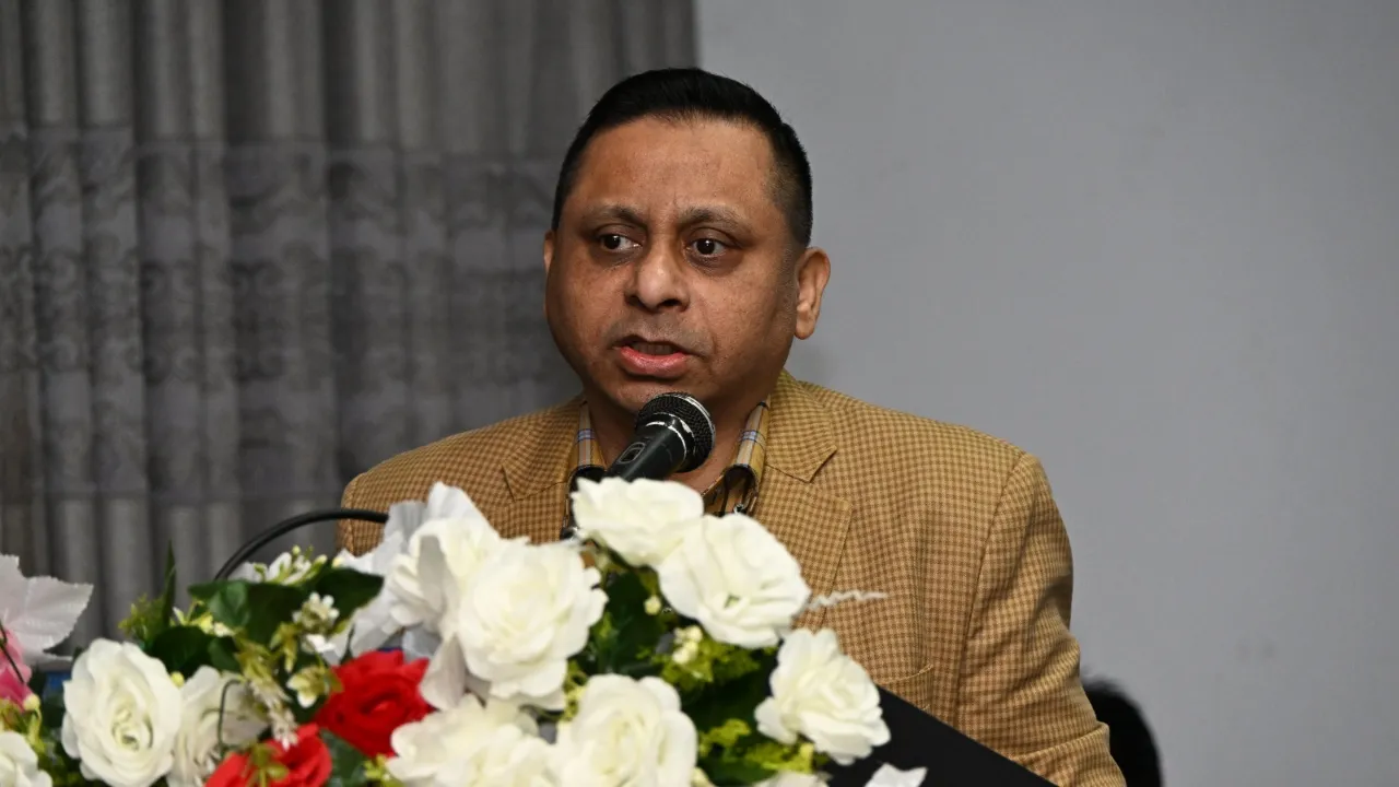 আমি অপরাধ করলে আমারও বিচার হবে : ডিবি প্রধান