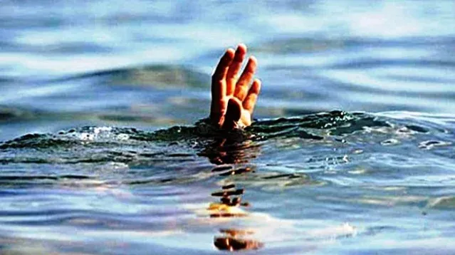 লক্ষ্মীপুরে পুকুরে ডুবে দাদা-নাতি-নাতনির মৃত্যু
