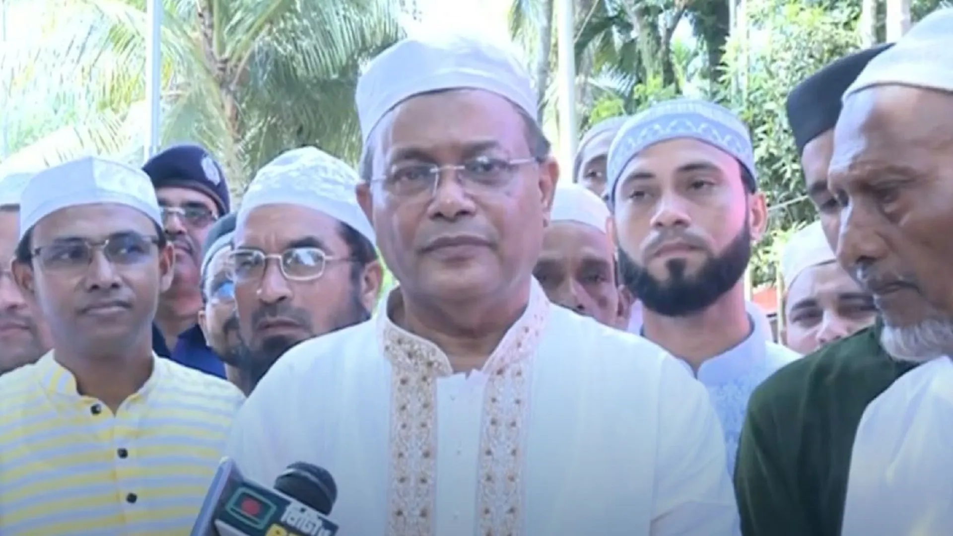 দেশি-বিদেশি নানা ষড়যন্ত্র শুরু হয়েছে : তথ্যমন্ত্রী