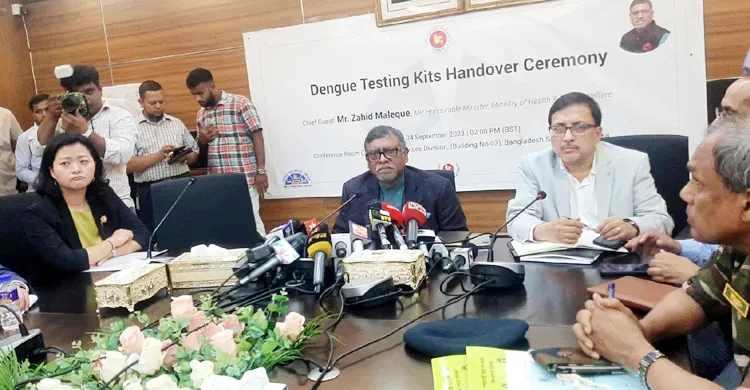 মশা একবার উড়ে গেলে নিয়ন্ত্রণের বাইরে চলে যায়: স্বাস্থ্যমন্ত্রী