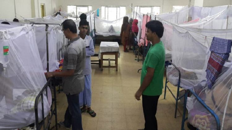 Dengue menace: 3 die ,410 hospitalised in 24hrs
