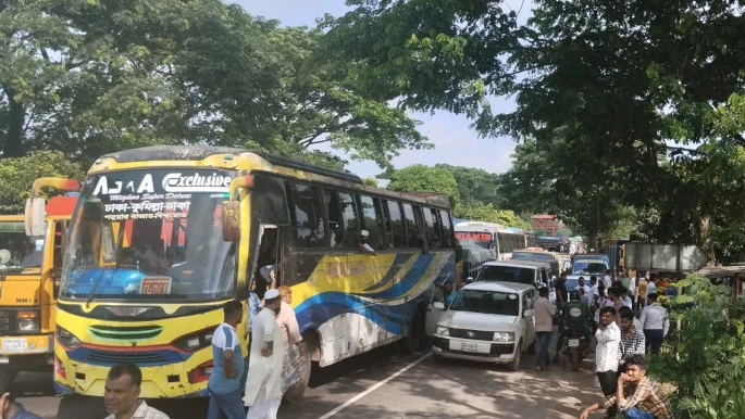 dhaka-chittagong_highway_jam