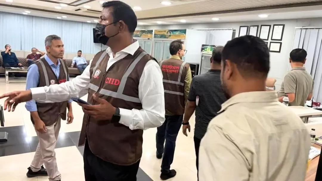 শুল্কমুক্ত মদের অবৈধ মজুত : টস বন্ডের ৪ ওয়্যারহাউজ সিলগালা
