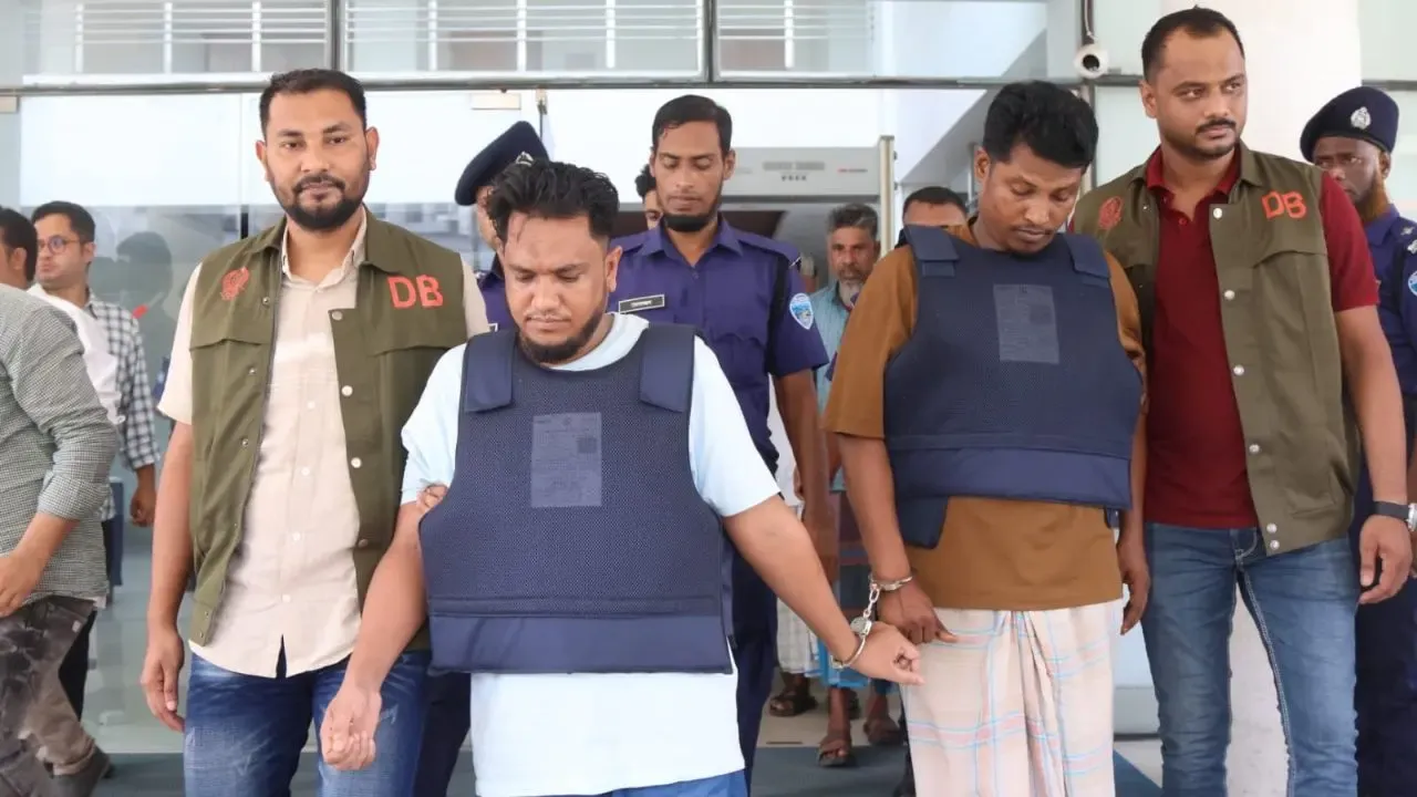 পুলিশের সঙ্গে গুলি বিনিময়ের পর গ্রেপ্তার ৪