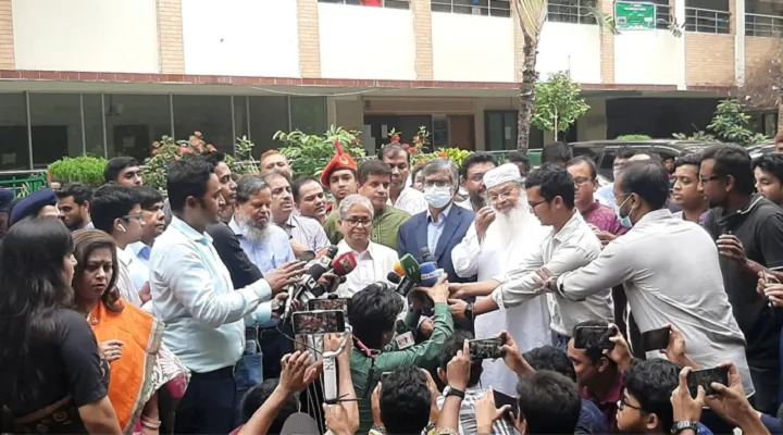 শিক্ষার্থীদের দলমত ও আদর্শ পোষণ করার এখতিয়ার আছে : ঢাবি উপাচার্য