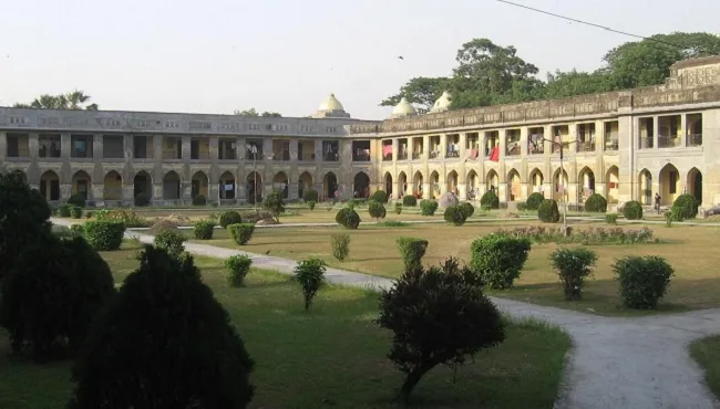 ঢাবির হলে ছাত্রলীগের দুই পক্ষে সংঘর্ষ