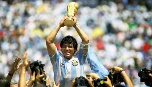 diego-maradona-2022