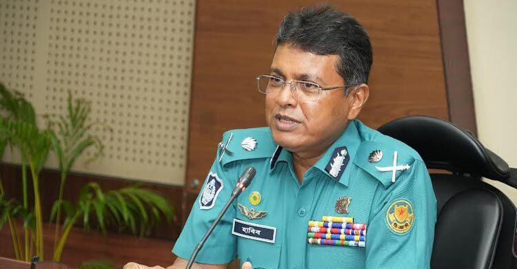 কাঁচা চামড়া পাচার রোধে চেকপোস্ট, চাঁদাবাজি করলে কঠোর ব্যবস্থা :ডিএমপি কমিশনার