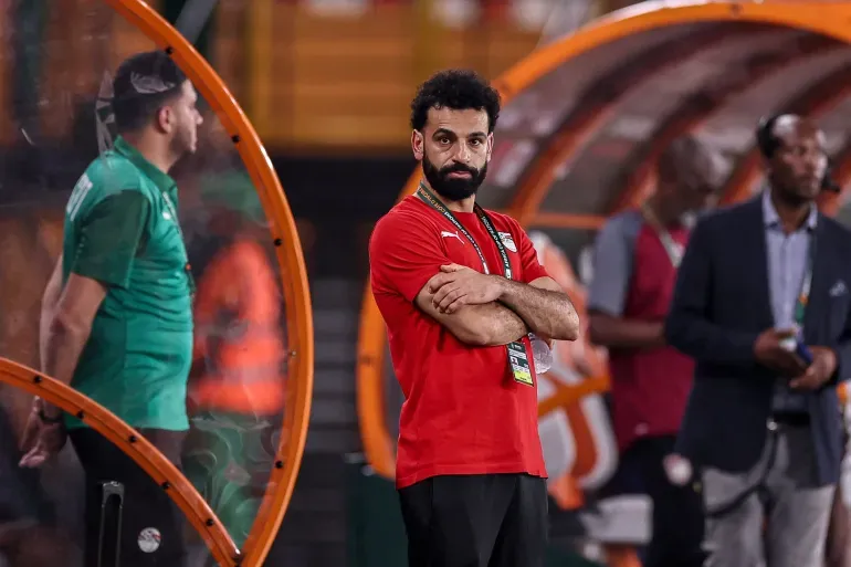 صلاح: أحب مصر وناسها وكلوب: أوفى مصري قابلته.. إصابة قائد "الفراعنة" تشغل الشارع الرياضي