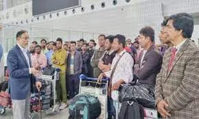 সুদান থেকে দেশে ফিরলেন আরও ৫২ বাংলাদেশি