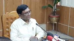 ঈদে ঘরমুখী মানুষের ভোগান্তি হবে না : পরিবহন সচিব