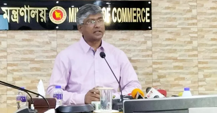 দু-একদিনের মধ্যে কমবে তেলের দাম : বাণিজ্যসচিব