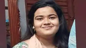 জিপিএ-৫ না পাওয়ায় ছাত্রীর 'আত্মহত্যা'