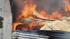 গাজীপুরে ফের পোশাক কারখানায় আগুন