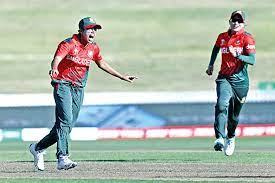 Girls playing cricket like boys: Who are these?