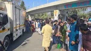 ঢাবিতে শহীদ হাসানের জানাজা-কফিন মিছিল