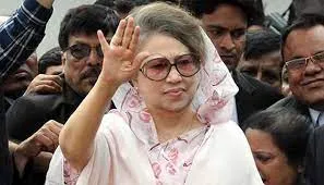 দুই মামলায় খালেদা জিয়ার স্থায়ী জামিন