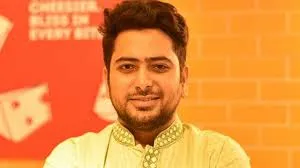 ইন্টারনেট শাটডাউনে জড়িতদের বিরুদ্ধে ব্যবস্থা নেওয়া হবে: নাহিদ