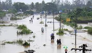 অন্ধ্রপ্রদেশে বন্যা-ভূমিধস, নিহত ৩০