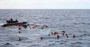 ভূমধ্যসাগরে নৌকাডুবিতে প্রায় ১০০ অভিবাসনপ্রত্যাশীর মৃত্যু
