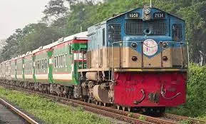 চট্টগ্রাম-ঢাকা রুটে বিকল্প লাইনে ট্রেন চলাচল স্বাভাবিক
