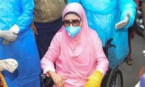 বিকেলে হাসপাতালে নেয়া হবে খালেদা জিয়াকে