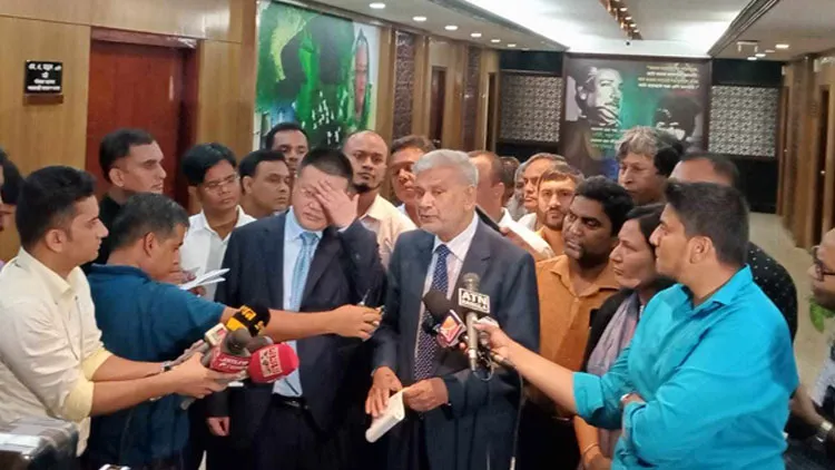 বাংলাদেশের অভ্যন্তরীণ বিষয়ে চীন কখনোই হস্তক্ষেপ করবে না: চীন রাষ্ট্রদূত